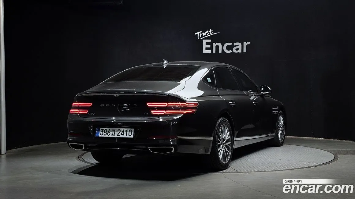 Genesis G80 — фото 2