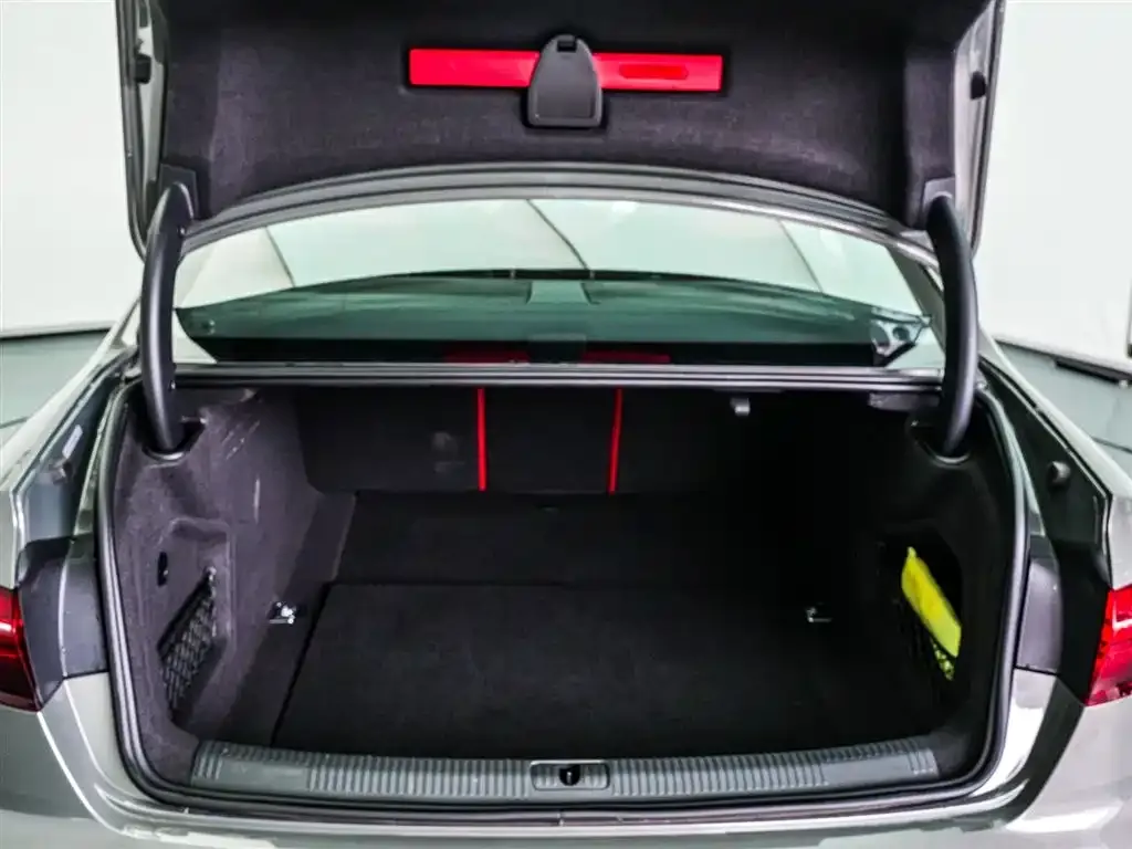 Audi S4 2024 из CN, фото 8