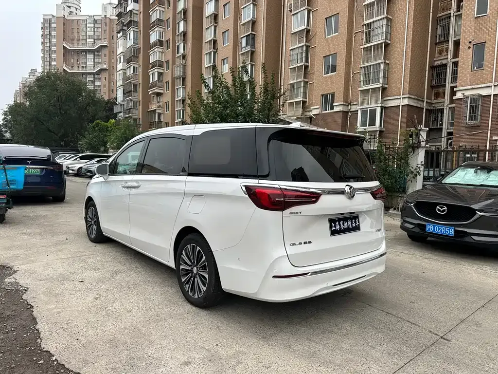Buick GL8 2022 из CN, фото 5