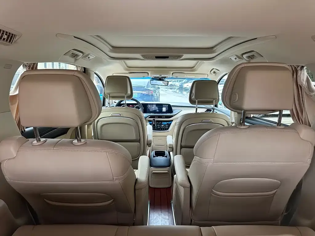 Buick GL8 2022 из CN, фото 8
