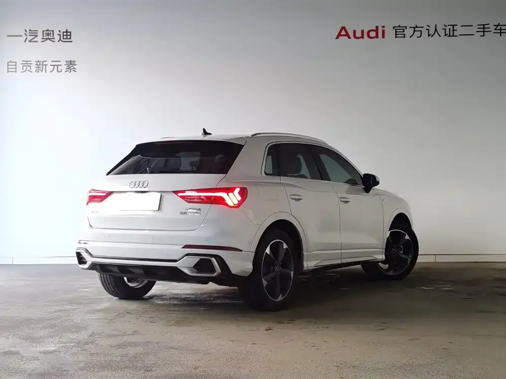 Audi Q3 — фото 3