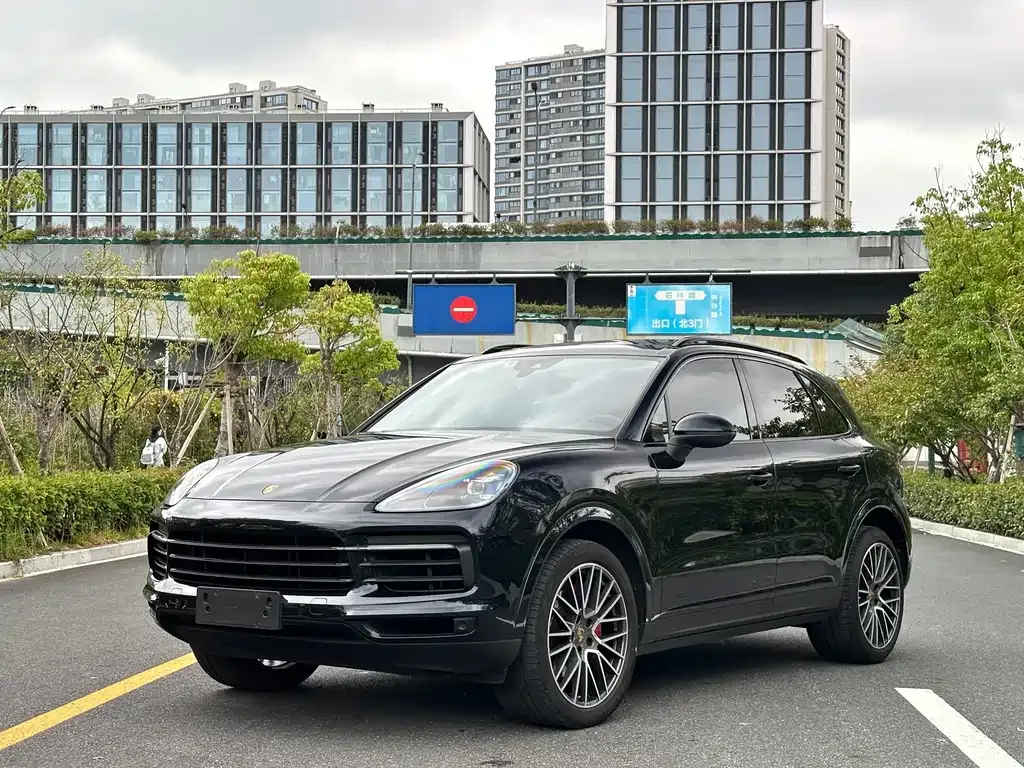 Porsche Cayenne 2021 из CN, фото 1