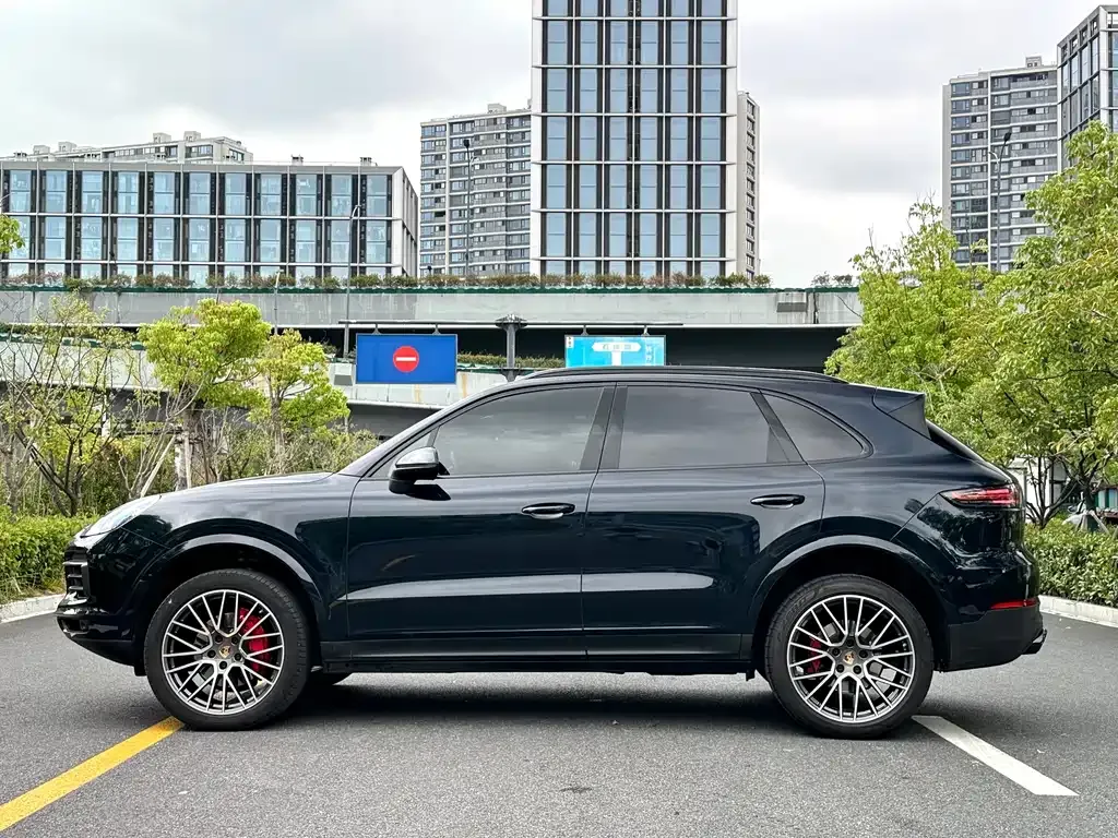 Porsche Cayenne 2021 из CN, фото 7