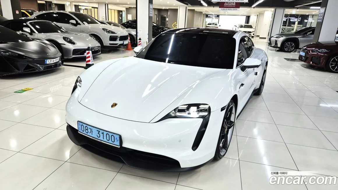 Porsche Taycan 2023 из KR, фото 1