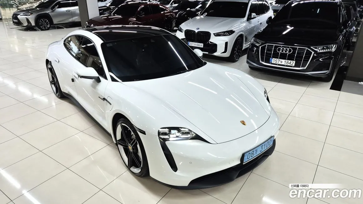 Porsche Taycan 2023 из KR, фото 3