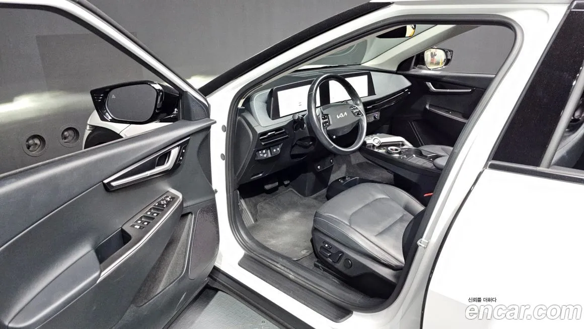 Kia EV6 2022 из KR, фото 10