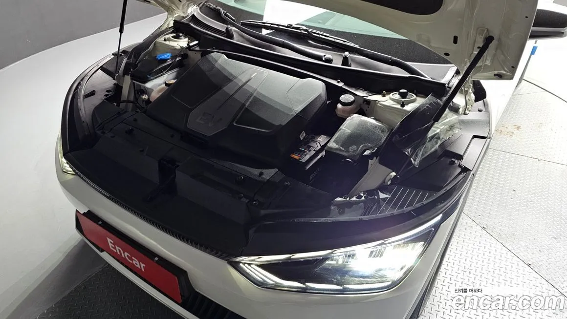 Kia EV6 2022 из KR, фото 6