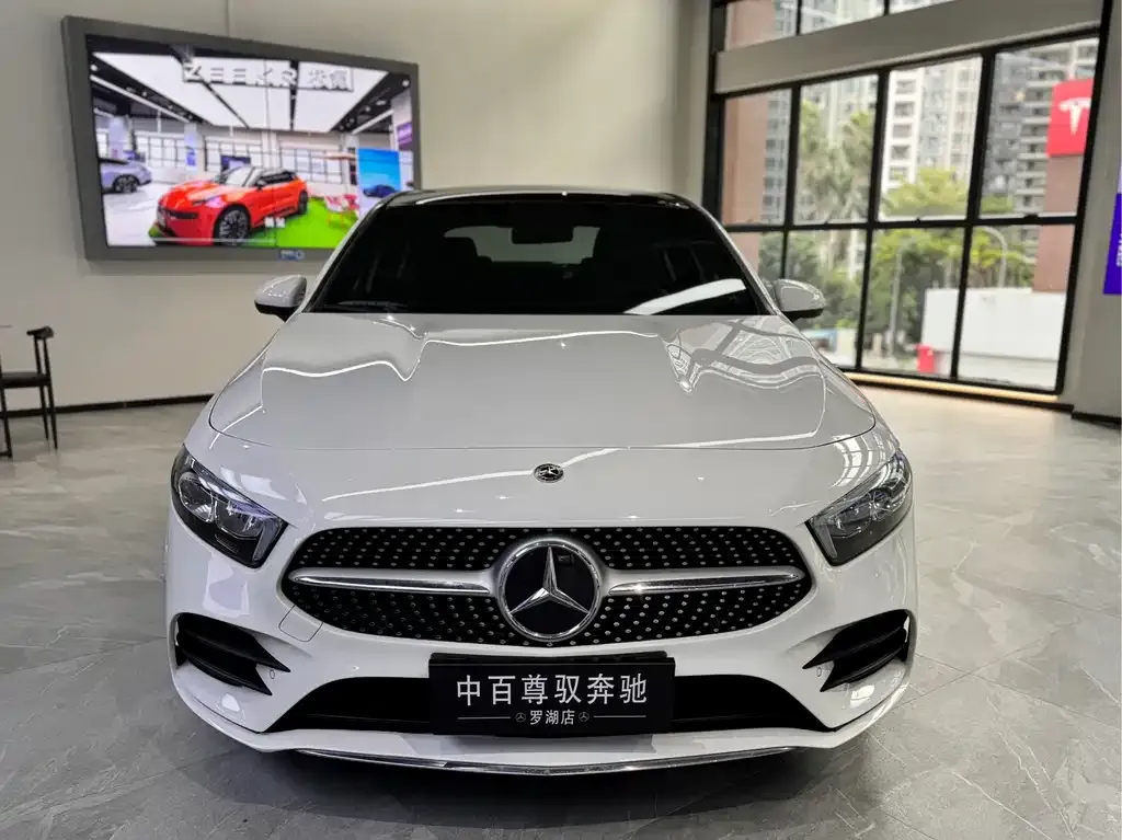 Mercedes-Benz A-Class — фото 1