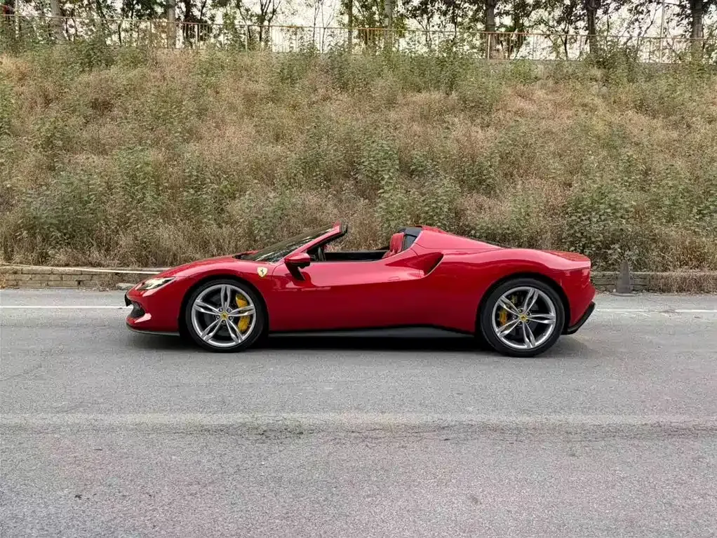 Ferrari 296 2024 из CN, фото 7