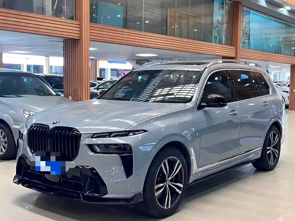 BMW X7 2023 из CN, фото 1