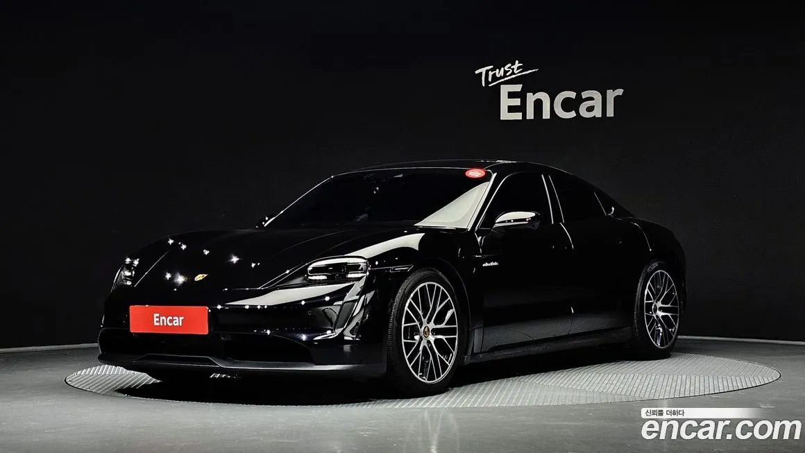 Porsche Taycan 2022 из KR, фото 1