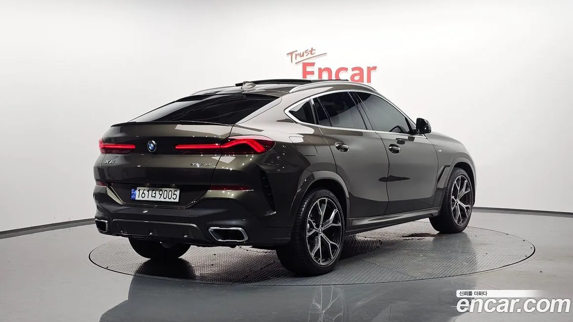 BMW X6 — фото 2