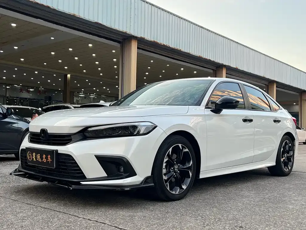 Honda Civic 2023 из CN, фото 1