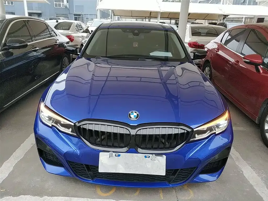 BMW 3 Series 2021 из CN, фото 3