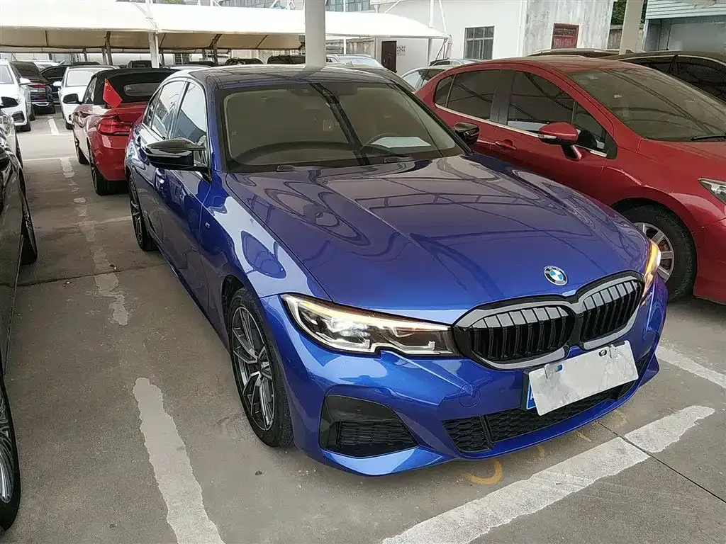 BMW 3 Series 2021 из CN, фото 4