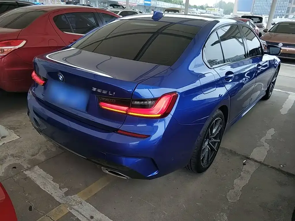 BMW 3 Series 2021 из CN, фото 7