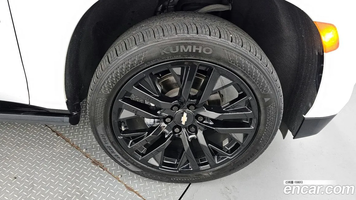 Chevrolet Surburban 2021 из KR, фото 5