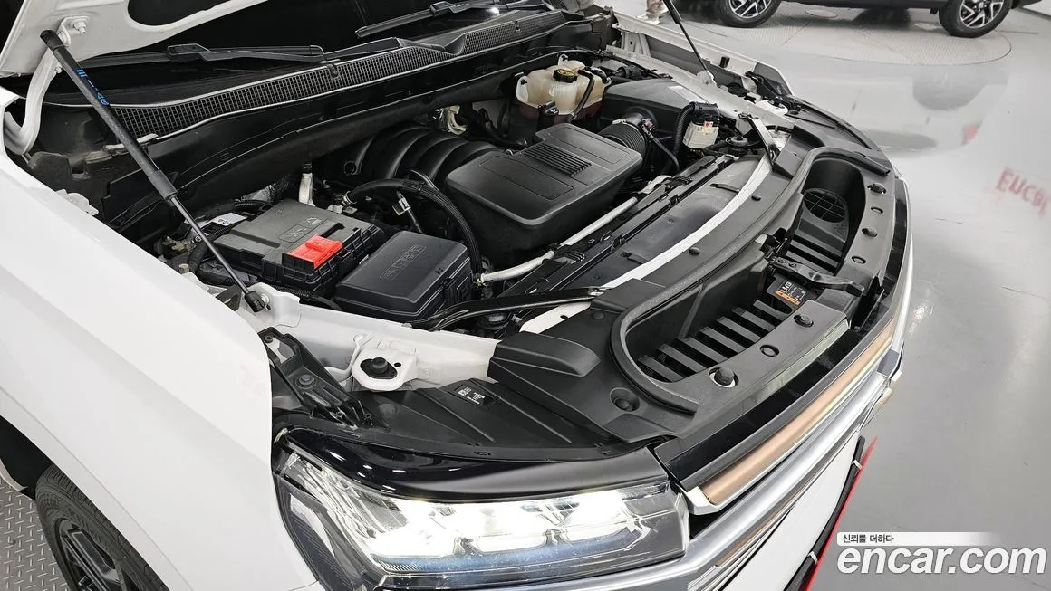 Chevrolet Surburban 2021 из KR, фото 6