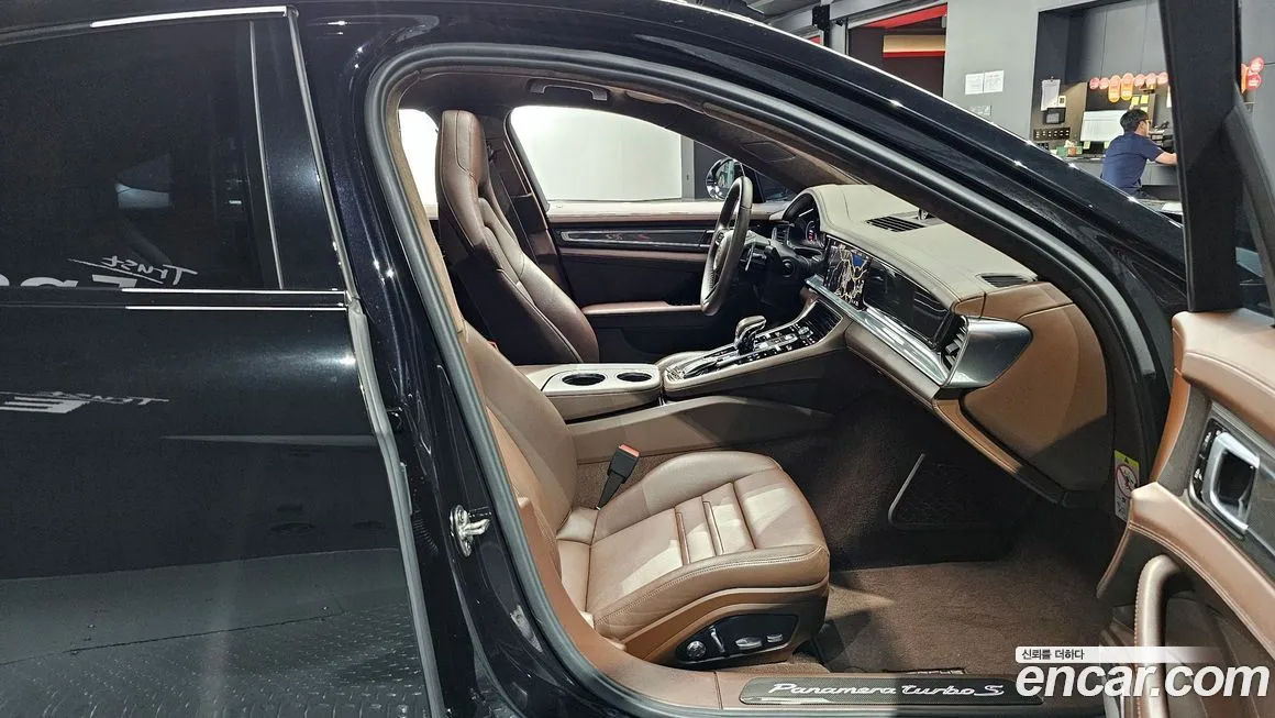 Porsche Panamera 2021 из KR, фото 10