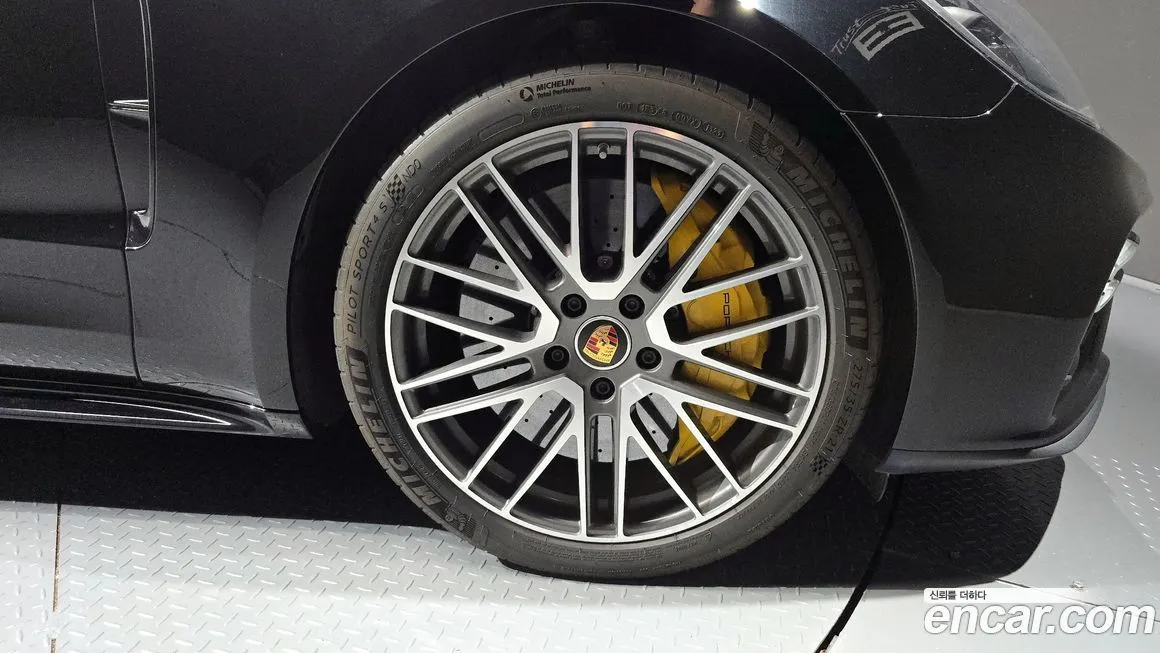 Porsche Panamera 2021 из KR, фото 5