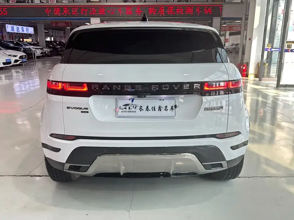Land Rover Evoque 2023 из CN, фото 4