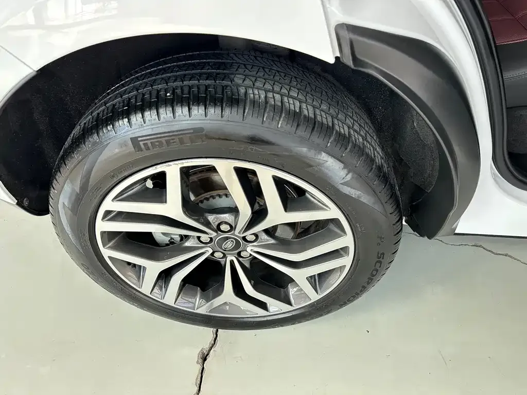 Land Rover Evoque 2023 из CN, фото 9