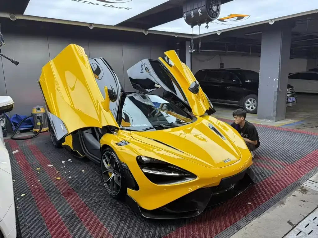 McLaren 720S 2021 из CN, фото 1