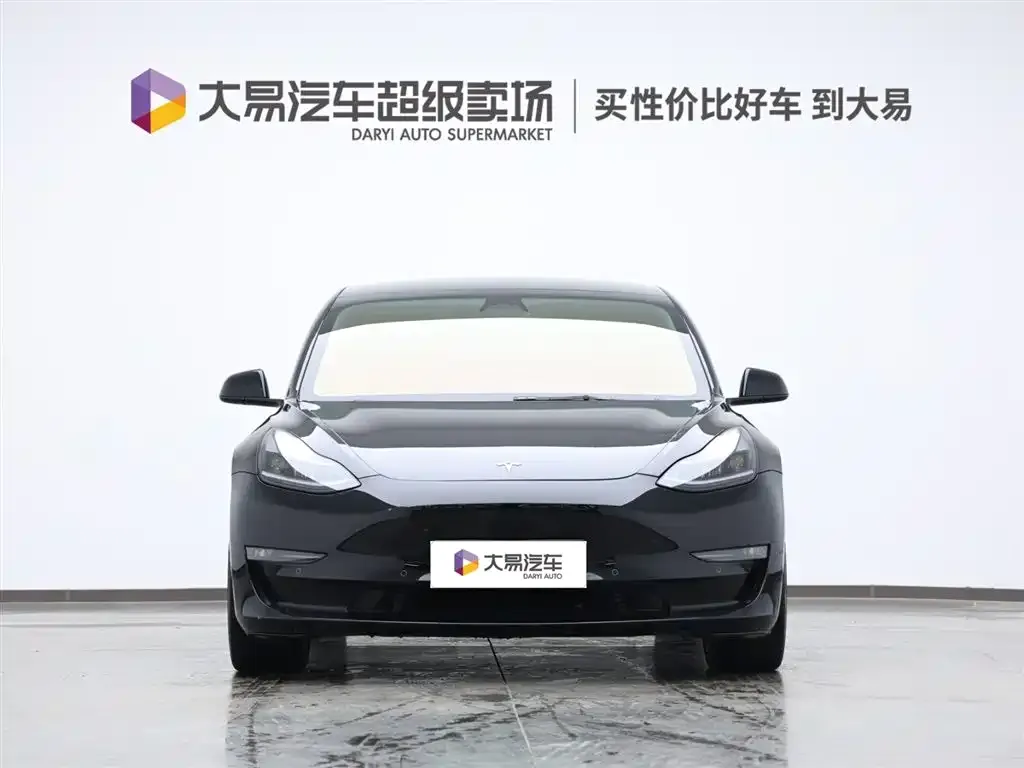 Tesla Model 3 2022 из CN, фото 2