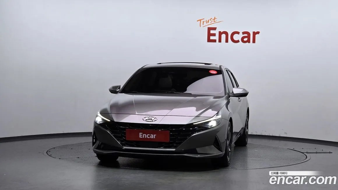 Hyundai AVANTE — фото 3