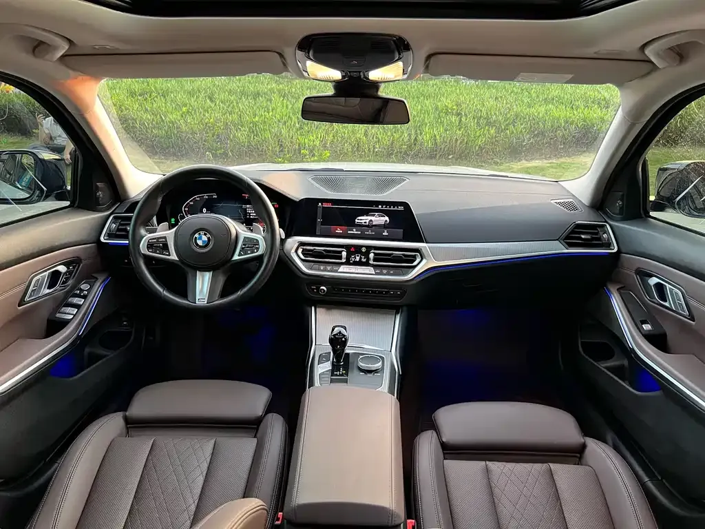 BMW 3 Series 2022 из CN, фото 6