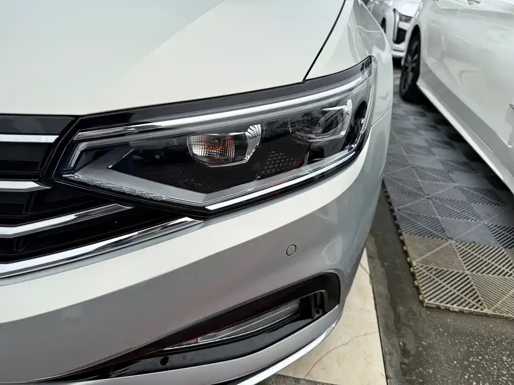 Volkswagen Magotan 2021 из CN, фото 4