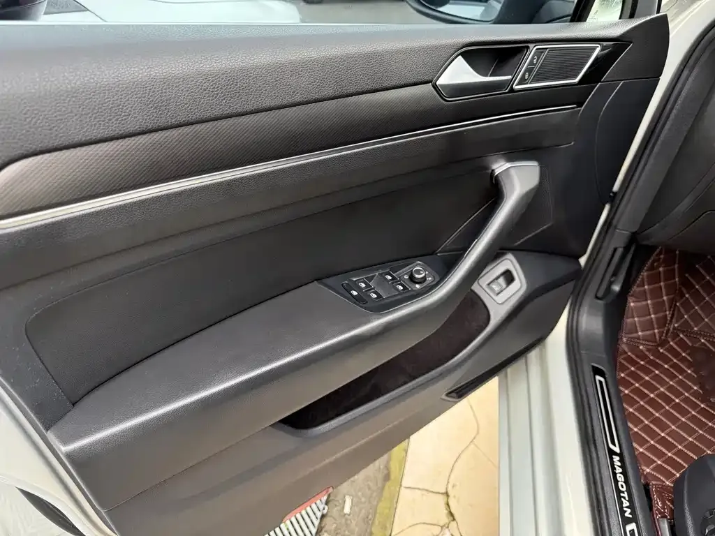Volkswagen Magotan 2021 из CN, фото 5