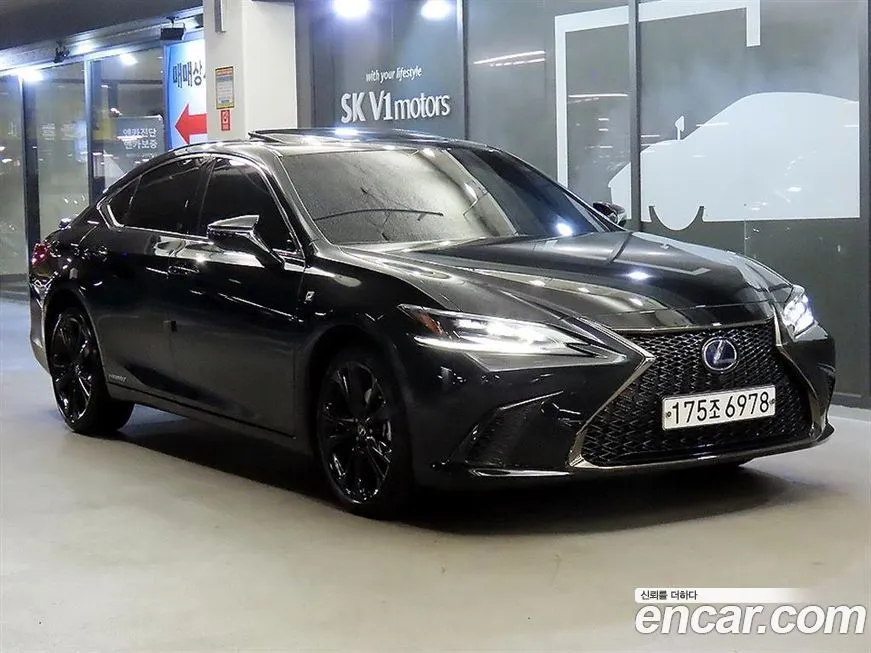 Lexus ES 2022 из KR, фото 1