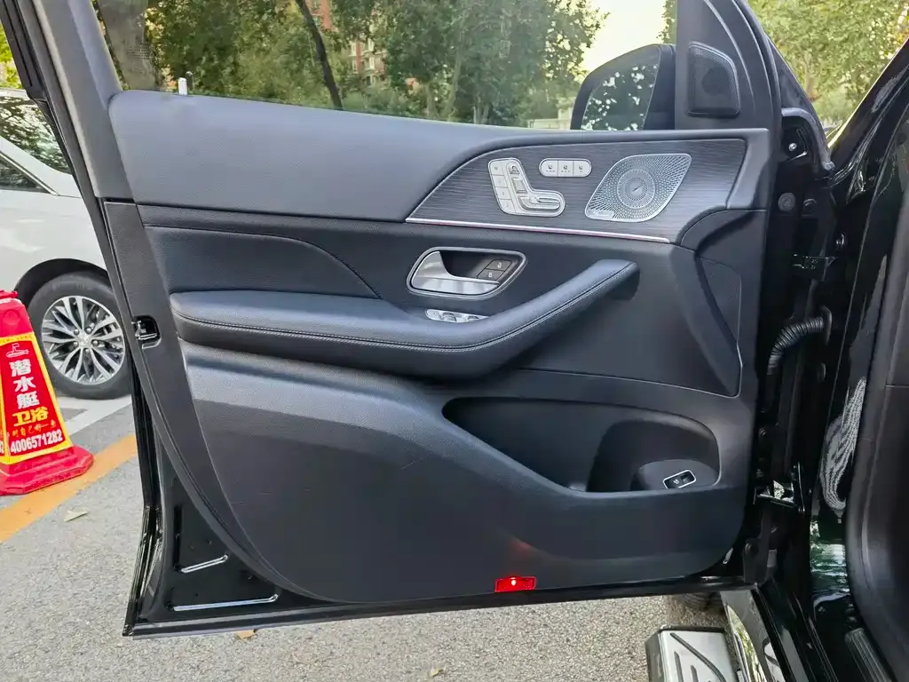Mercedes-Benz GLS 2025 из CN, фото 3
