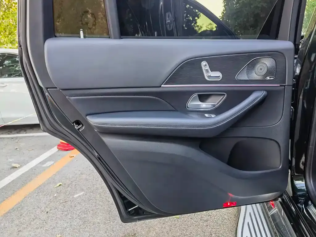 Mercedes-Benz GLS 2025 из CN, фото 8