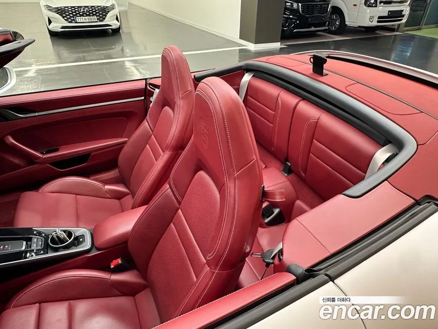 Porsche 911 2021 из KR, фото 8