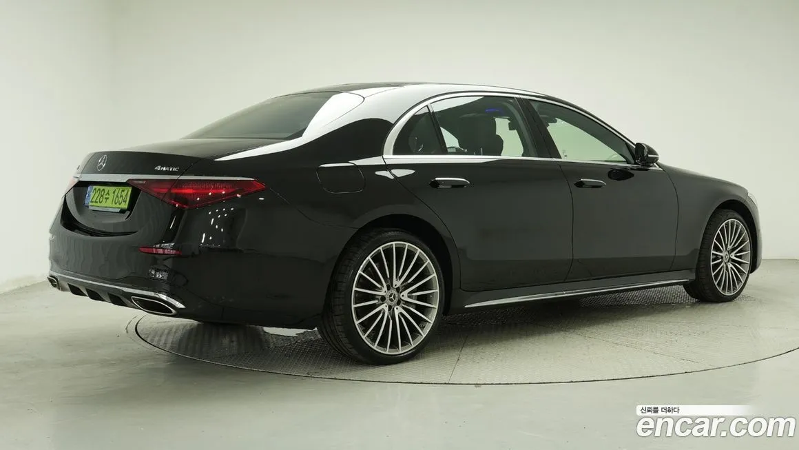 Mercedes-Benz S-Class 2024 из KR, фото 2