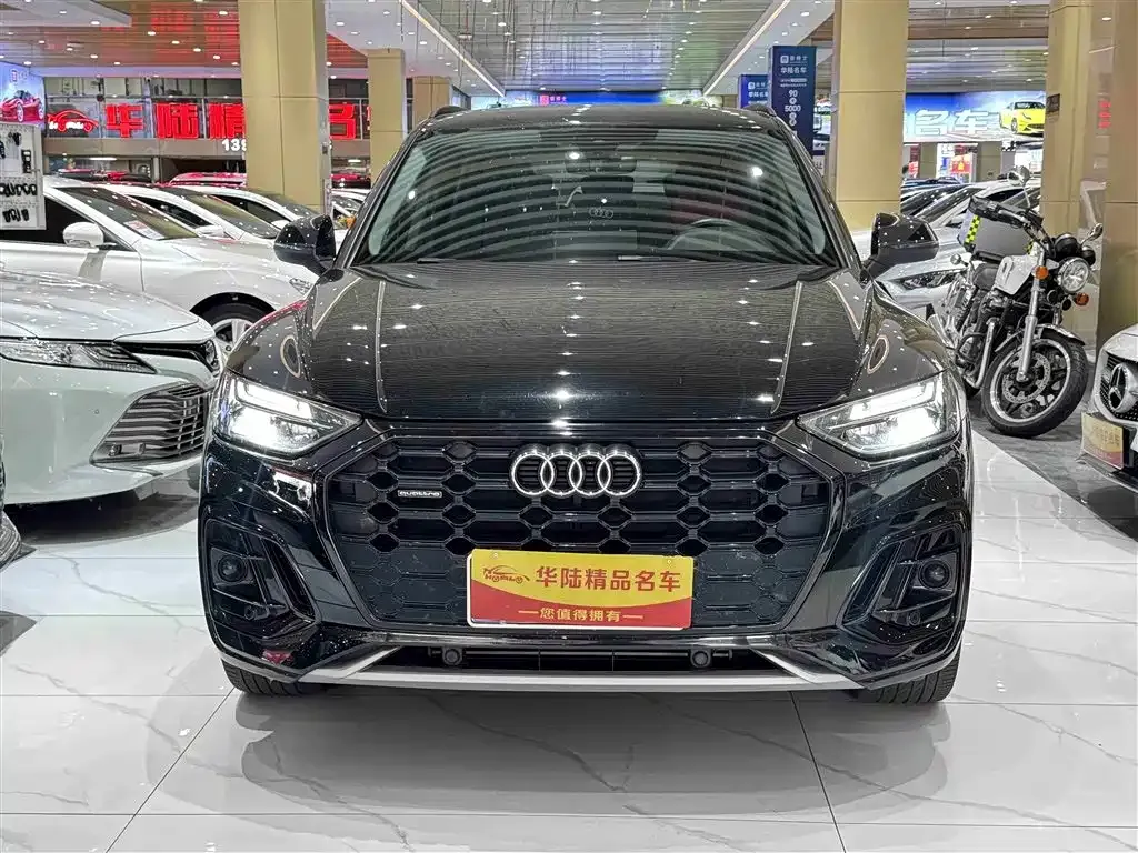 Audi Q5L 2022 из CN, фото 2
