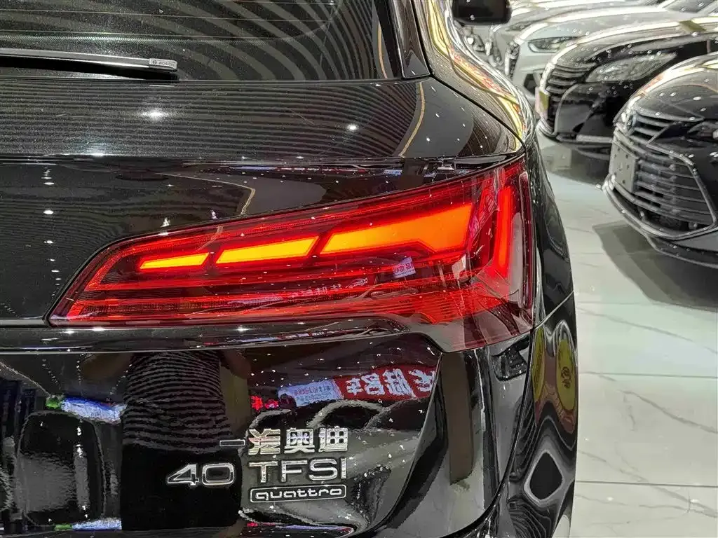 Audi Q5L 2022 из CN, фото 8