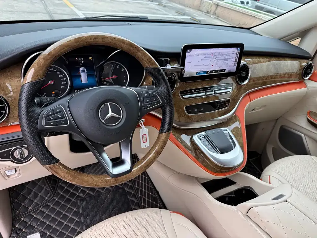 Mercedes-Benz V-Class 2022 из CN, фото 8