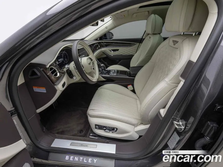 Bentley Flying Spur 2024 из KR, фото 10