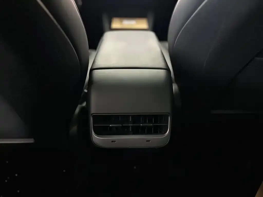 Tesla Model 3 2021 из CN, фото 10