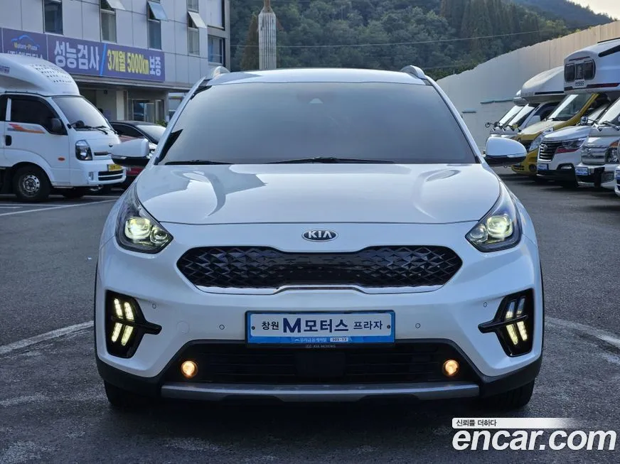 Kia Niro 2021 из KR, фото 1