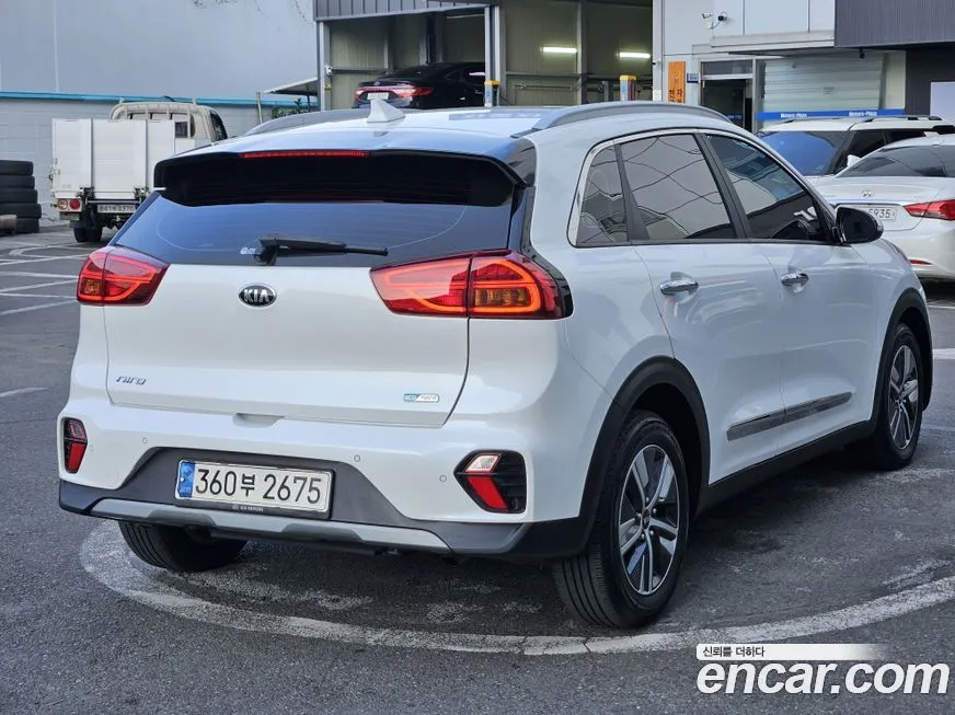 Kia Niro 2021 из KR, фото 4