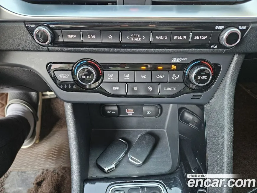 Kia Niro 2021 из KR, фото 8