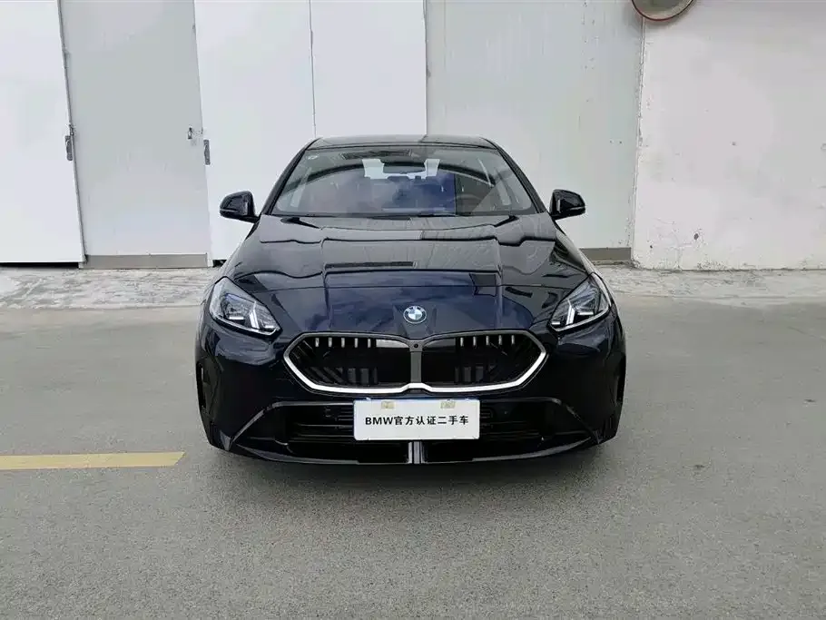 BMW 2 Series 2025 из CN, фото 2