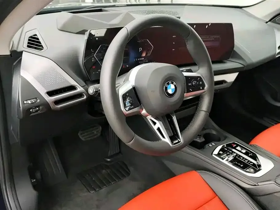 BMW 2 Series 2025 из CN, фото 8