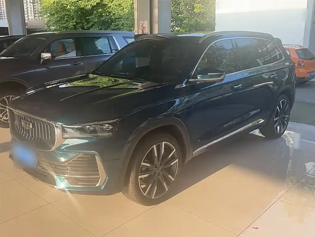 Geely Xingyue L — фото 1