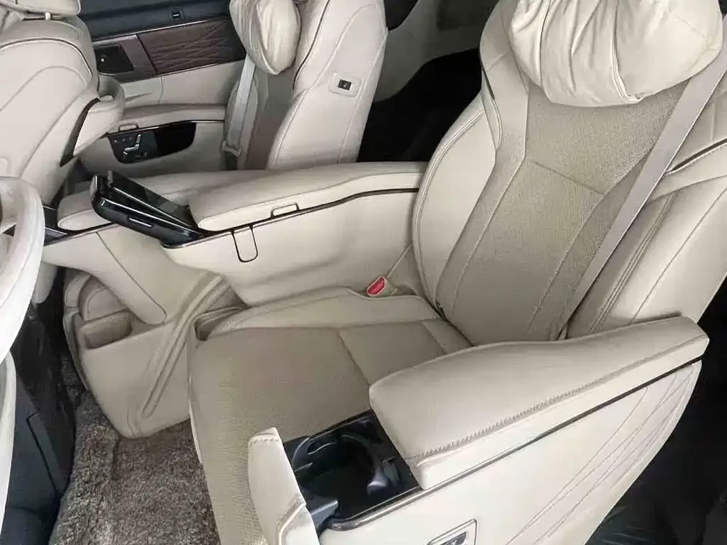 Toyota Vellfire 2024 из CN, фото 10