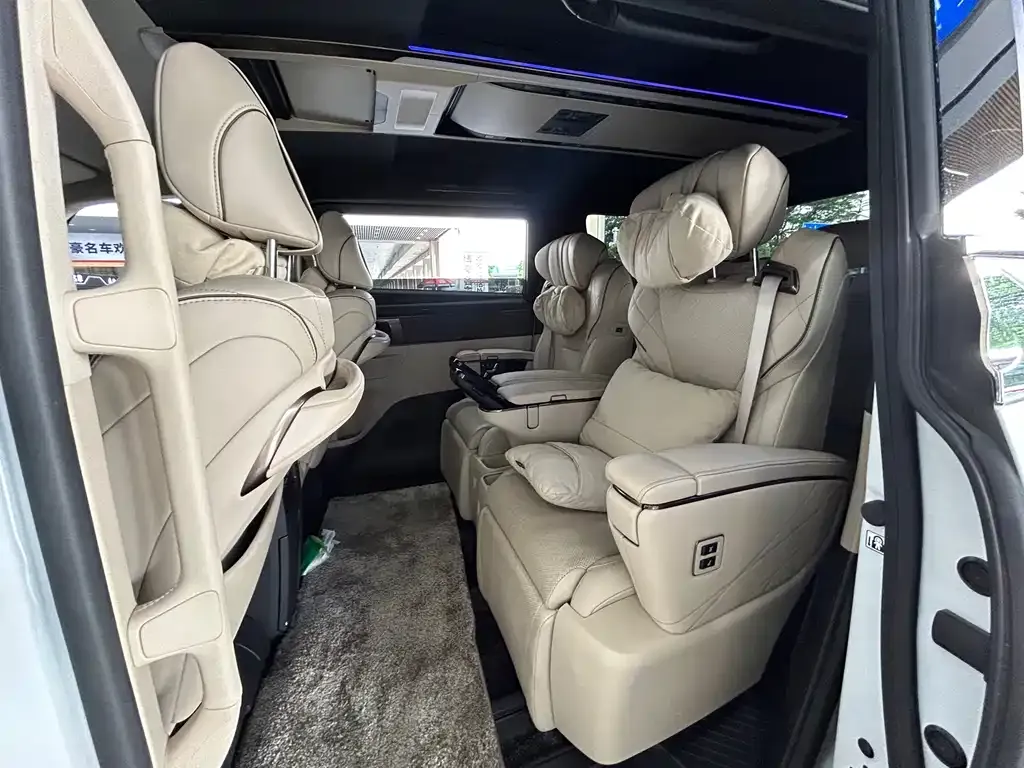 Toyota Vellfire 2024 из CN, фото 5